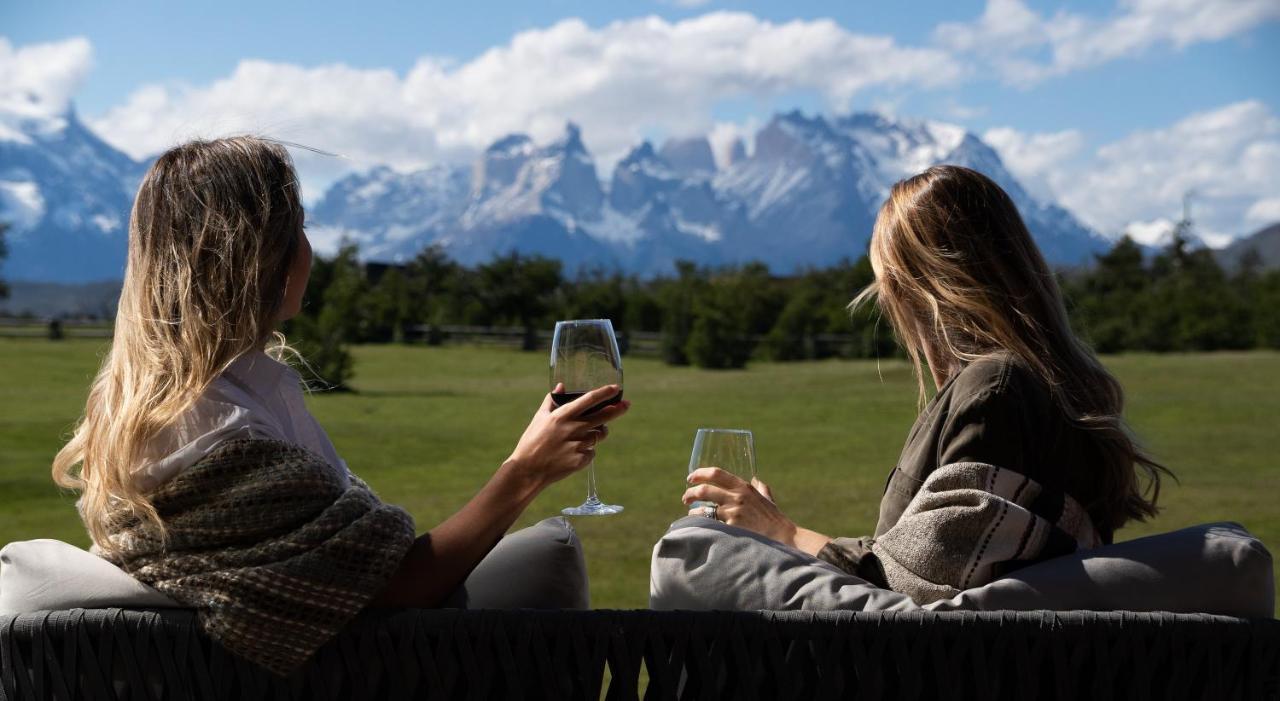 Rio Serrano Hotel + Spa Torres del Paine National Park Bagian luar foto