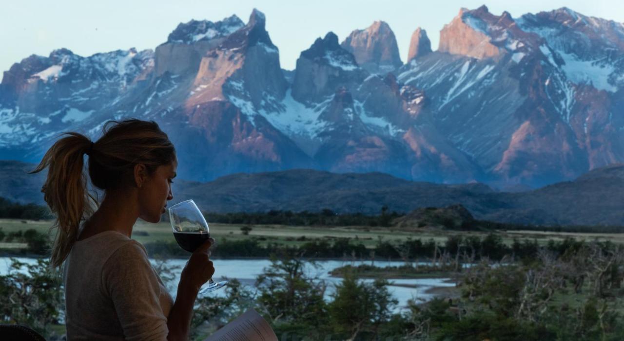 Rio Serrano Hotel + Spa Torres del Paine National Park Bagian luar foto